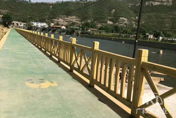 阳泉防腐木护栏